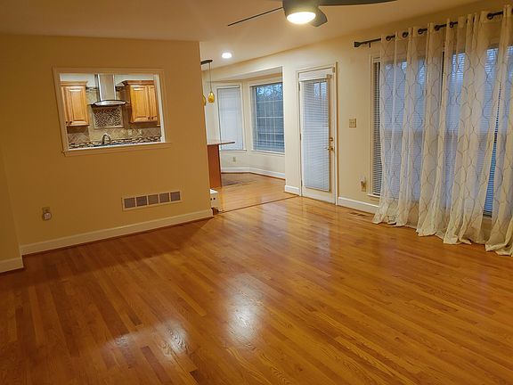 4th image of 3245 Mantilla Dr