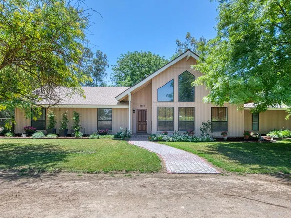 6885 E Clarkson Ave, Selma, CA 93662
