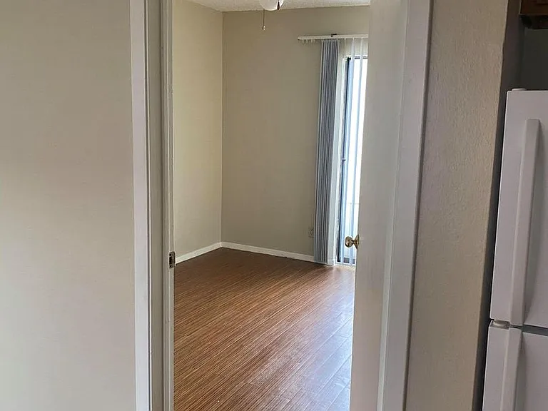 3115 Helms St — Photo 17