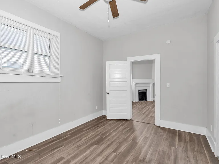 240 Ellis St #B — Photo 10