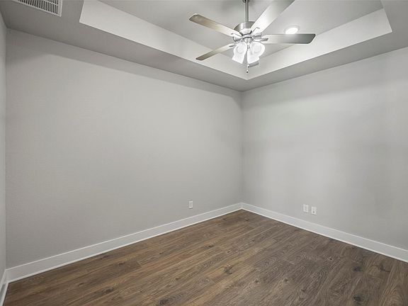 4th image of 6618 Dillon Dr