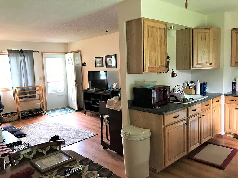 117 Mission Ct — Photo 3