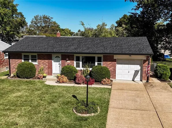 7123 Craighill Dr, Saint Louis, MO 63123