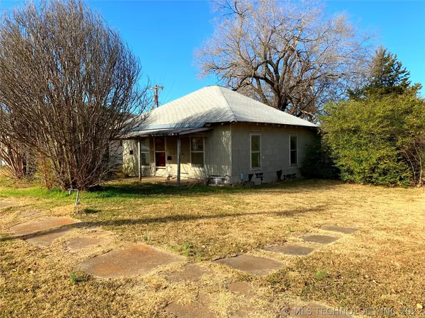 306 E 5th St, Cushing, OK 74023