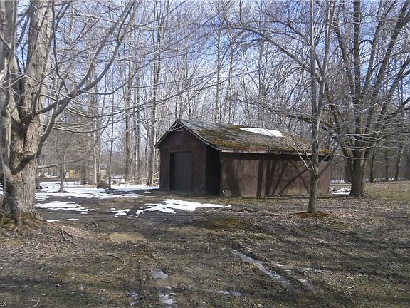 2nd image of 8627 Clay St