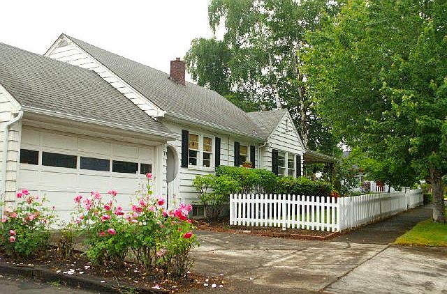 1st image of 3114 E Franklin St