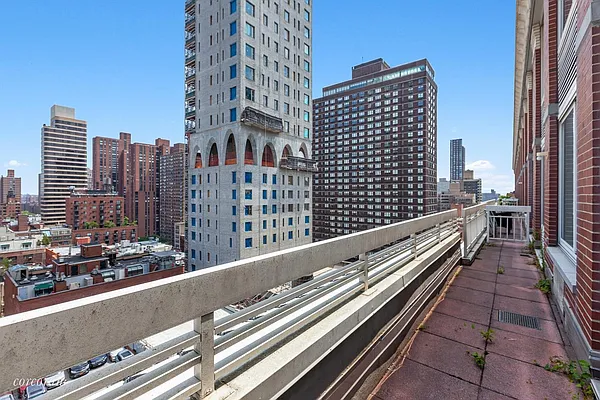 Rented by Corcoran | media 7