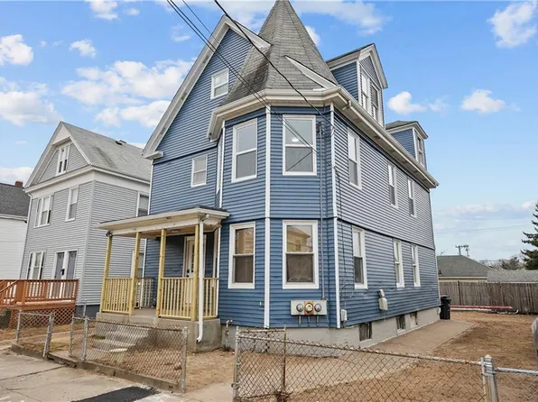 45 Melrose Ave, Pawtucket, RI 02860