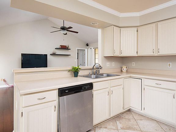 4th image of 7238 Ashburton Dr
