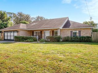 313 Colomba Rd, Debary, FL 32713