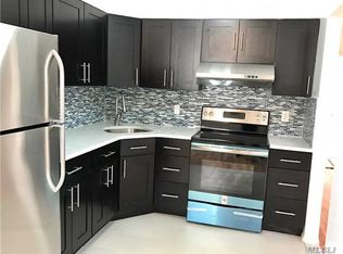 201-12 43rd Ave, Flushing, NY 11361