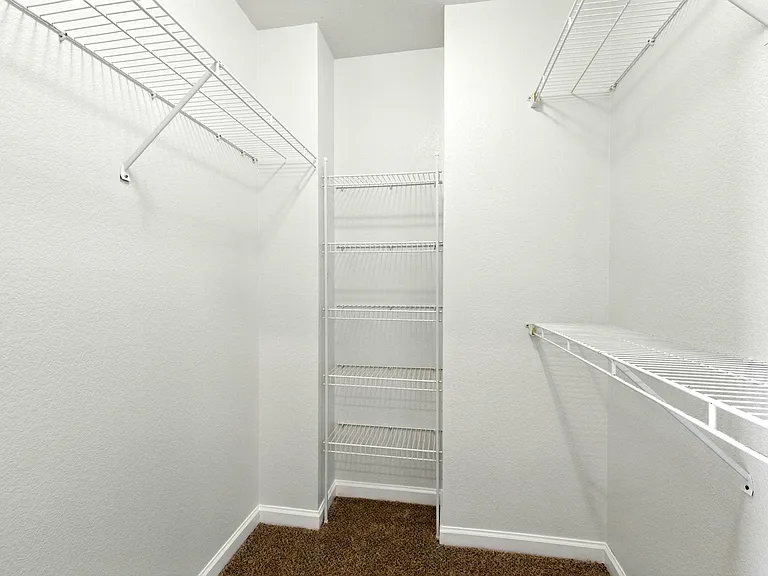 5613 S Sicily Cir — Photo 17