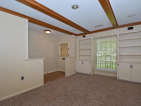 2nd image of 8331 Langdon Ln
