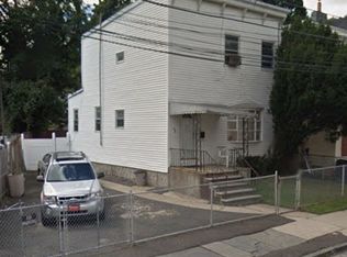 48 Hamilton St, Staten Island, NY 10304
