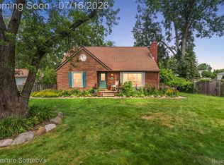 28300 Oakley St, Livonia, MI 48154