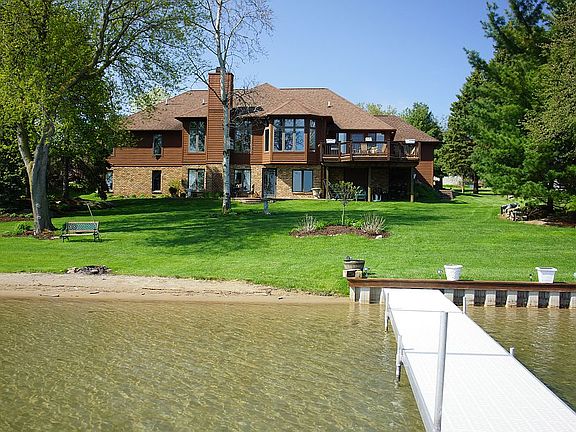 2nd image of 4199 Northshore Dr