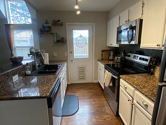 5th image of 14109 E Dickinson Dr