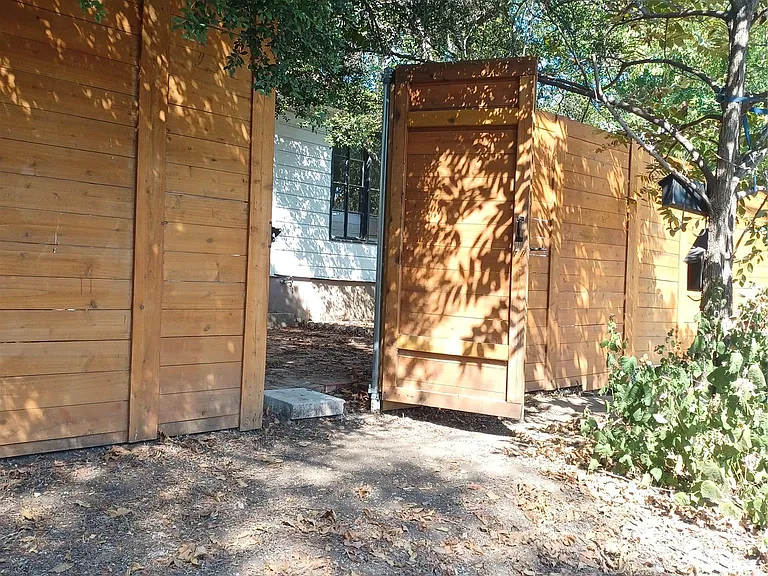 2808 Windsor Rd #B — Photo 15