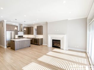 3247 N Seminary Ave #2, Chicago, IL 60657