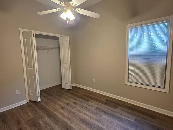 5th image of 120 Cloverwood Dr