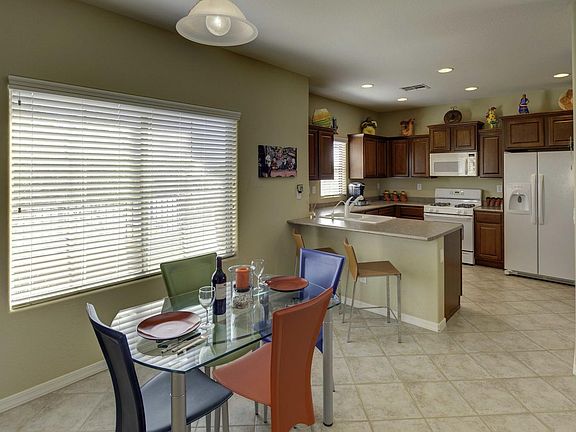 4th image of 3713 W Muirfield Ct