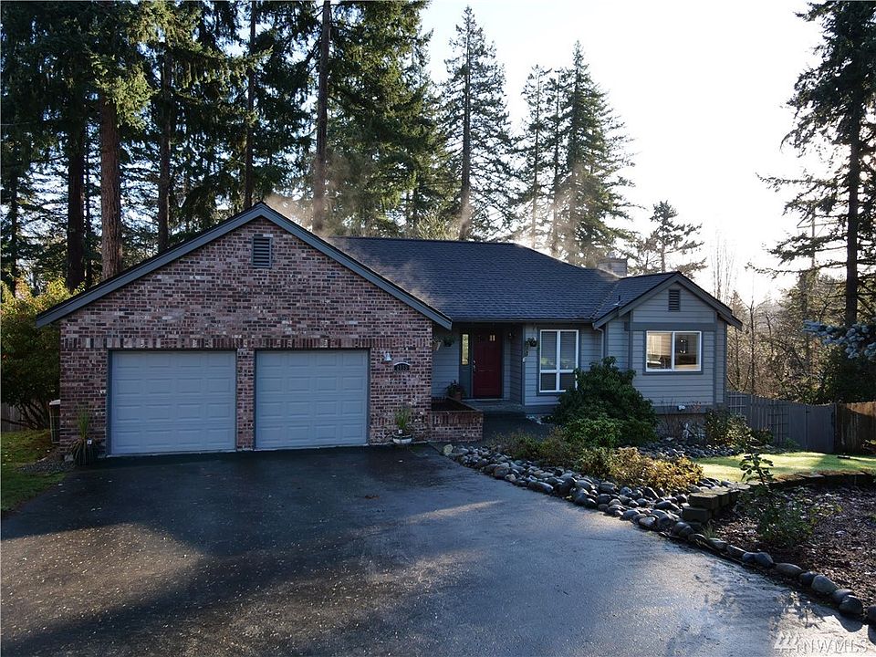 1st image of 2055 NE Marina Vista Ct