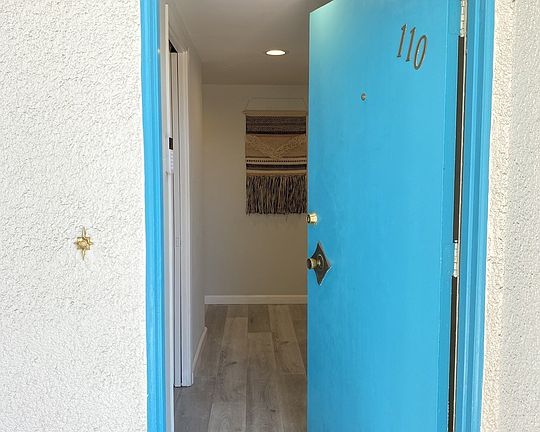 3rd image of 1000 Cordova St APT 110