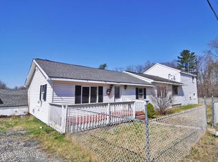 11 Smith Ln, Rensselaer, NY 12144