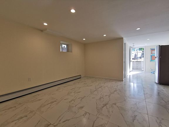 4th image of 82-17 165th St