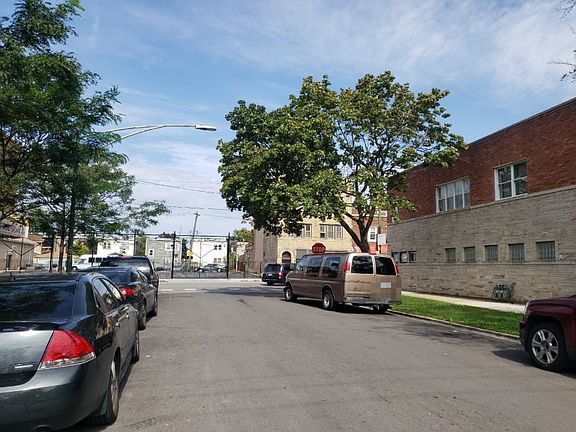 5th image of 1144 N Leamington Ave
