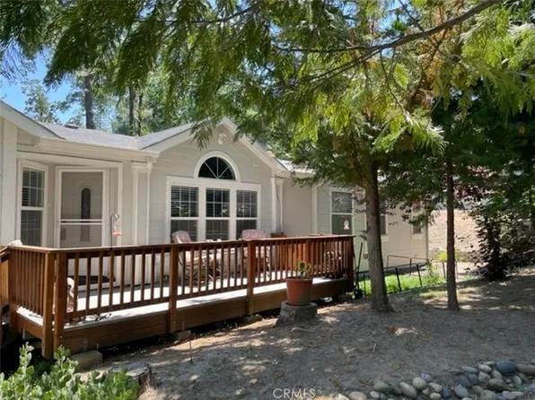 43555 Highway 41 Unit A15, Oakhurst, CA 93644