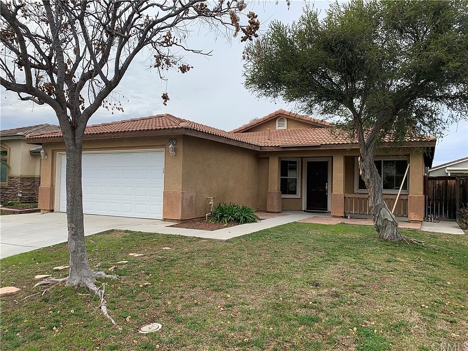 1st image of 26352 Thoroughbred Ln