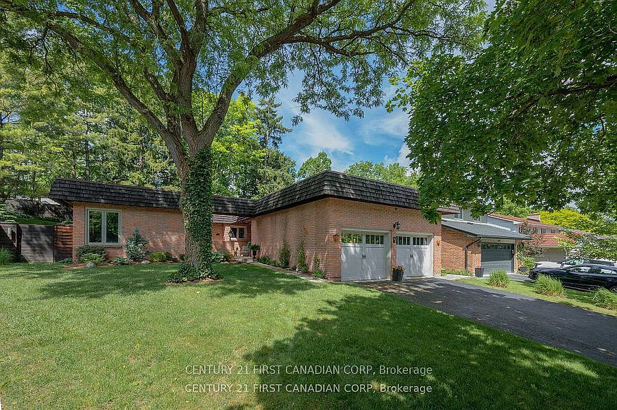 1st image of 43 Compton Cres