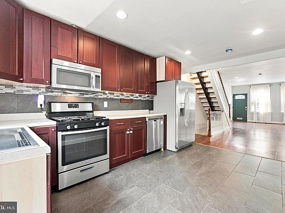 5th image of 1717 S Chadwick St