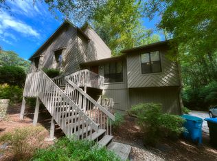 3331 Cottonwood Ln, Snellville, GA 30078