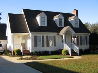 3913 Hampton Dr, Rocky Mount, NC 27803