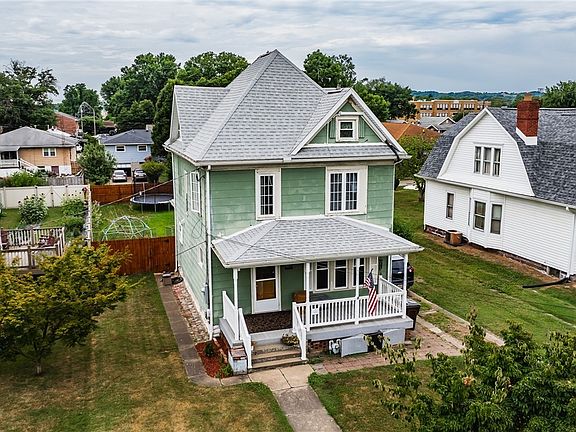 2nd image of 213 Elm St