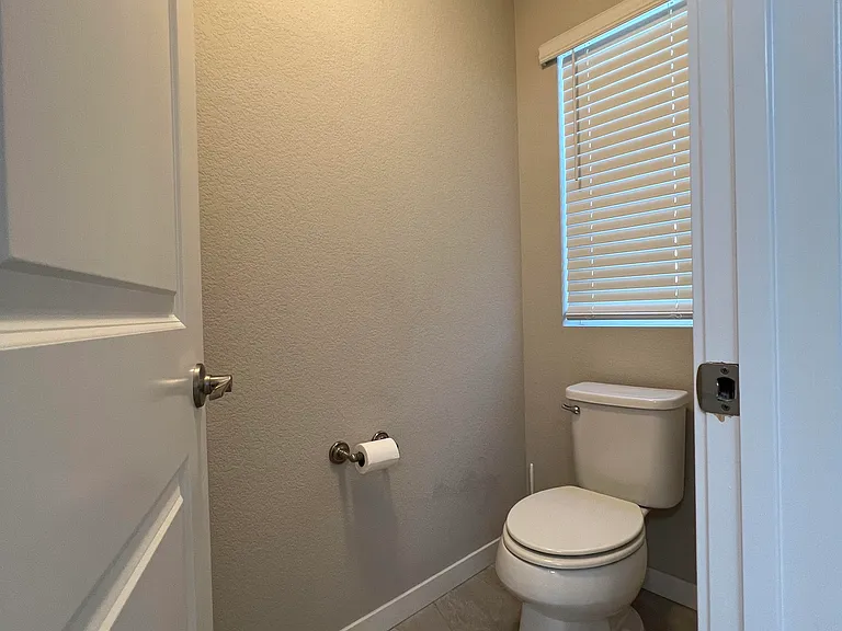 1095 Mountain Dr #B — Photo 20