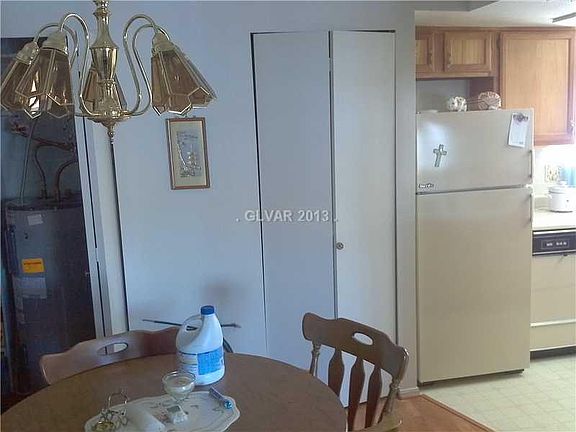 5th image of 5821 Medallion Dr Unit 202