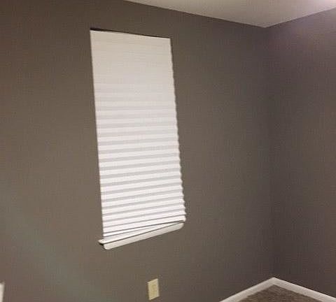 0000_792634918_large