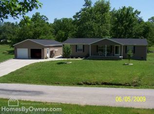 225 E North St, Chrisney, IN 47611