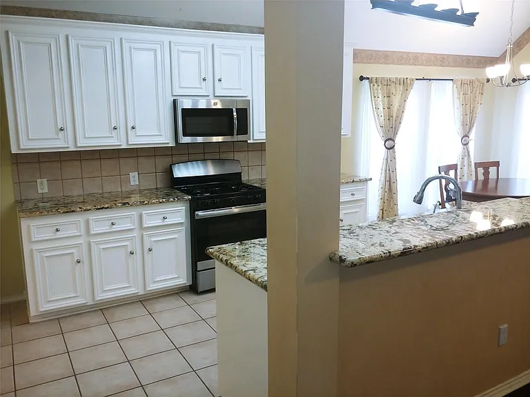 3519 Deerbrook Ct — Photo 12