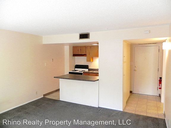 3rd image of 802 Gold Ave SW APT 205