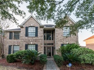 323 Cascade Pines Dr, Houston, TX 77049