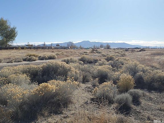 5th image of Round Mountain Dr