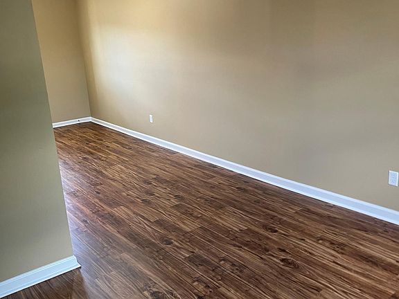 2nd image of 302 McDougal Ave APT 2