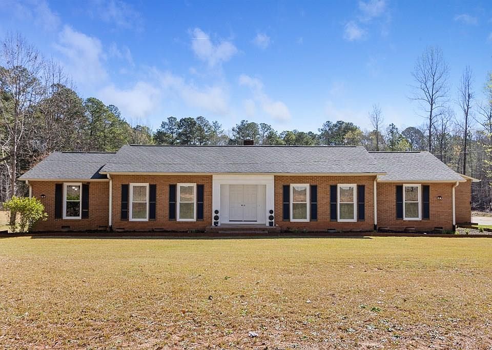 1st image of 2083 Mount Carmel Rd