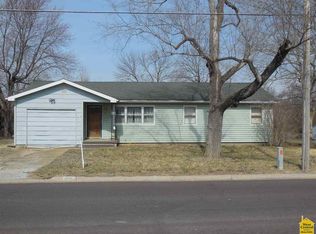 909 E 24th St, Sedalia, MO 65301