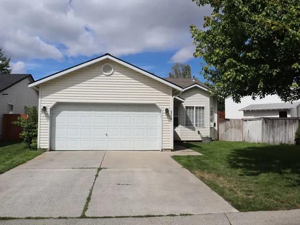 5773 N Morleau Ln, Coeur D Alene, ID 83815