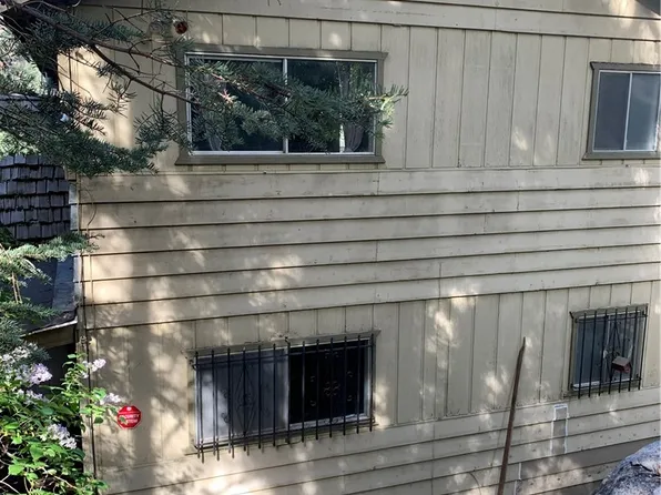 608 Arrowhead Villa Rd, Lake Arrowhead, CA 92352